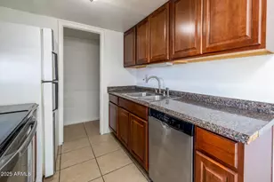 5438 W Lynwood St, Phoenix, AZ 85043 - Photo 8