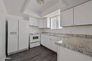 719 E Roeser Rd, Phoenix, AZ 85040 - Photo 8