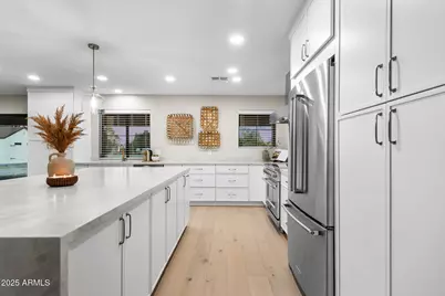 16622 W Watkins Street, Goodyear, AZ 85338 - Photo 12