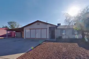 13601 N 41st St, Phoenix, AZ 85032 - Photo 1