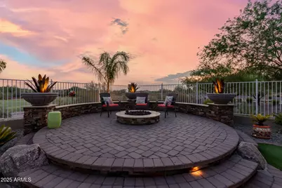 18291 W Sequoia Drive, Goodyear, AZ 85338 - Photo 2