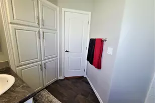 650 N Hawes Rd, Mesa, AZ 85207 - Photo 26