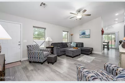 993 S 239th Drive, Buckeye, AZ 85326 - Photo 6