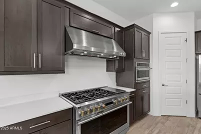 32634 N 21st Lane, Phoenix, AZ 85085 - Photo 8