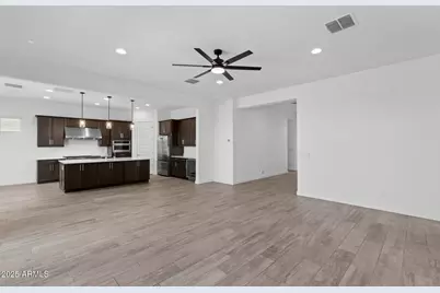 32634 N 21st Lane, Phoenix, AZ 85085 - Photo 10