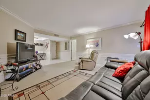 17404 N 99th Ave, Sun City, AZ 85373 - Photo 10