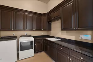 3079 E Fruitvale Ct, Gilbert, AZ 85297 - Photo 72