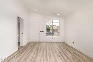 8559 W Sunnyslope Ln, Peoria, AZ 85345 - Photo 8