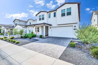 17329 W Gretna Street, Surprise, AZ 85388 - Photo 2