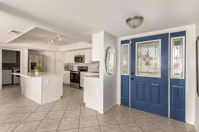 3455 W Gelding Drive, Phoenix, AZ 85053 - Photo 8