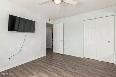 3455 W Gelding Drive, Phoenix, AZ 85053 - Photo 18