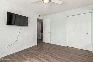 3455 W Gelding Dr, Phoenix, AZ 85053 - Photo 18