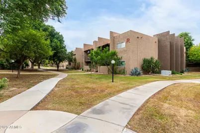 5525 E Thomas Road #C1, Phoenix, AZ 85018 - Photo 24