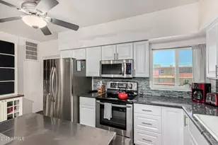 351 E Thomas Rd, Phoenix, AZ 85012 - Photo 6