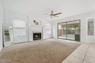 11406 W Crimson Ln, Avondale, AZ 85392 - Photo 6