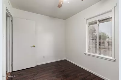 1642 N 38th Avenue, Phoenix, AZ 85009 - Photo 18