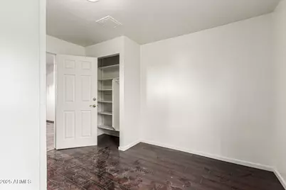 1642 N 38th Avenue, Phoenix, AZ 85009 - Photo 14
