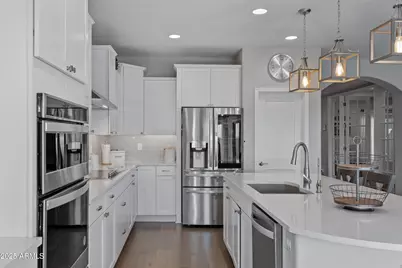 6703 W Springfield Way, Florence, AZ 85132 - Photo 12