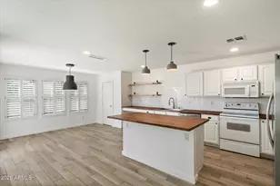 2145 E Longhorn Pl, Chandler, AZ 85286 - Photo 4