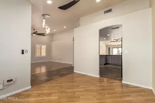 6389 W Muriel Dr, Glendale, AZ 85308 - Photo 10