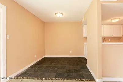 1463 N 53rd Drive, Phoenix, AZ 85043 - Photo 8