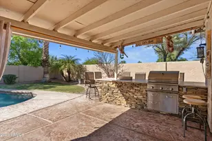 16646 N 35th St, Phoenix, AZ 85032 - Photo 8