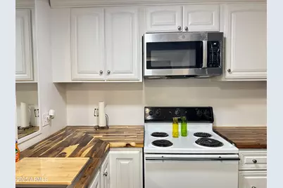 700 W University Drive #122, Tempe, AZ 85281 - Photo 1