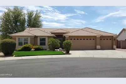 3967 E Bruce Avenue, Gilbert, AZ 85234 - Photo 1