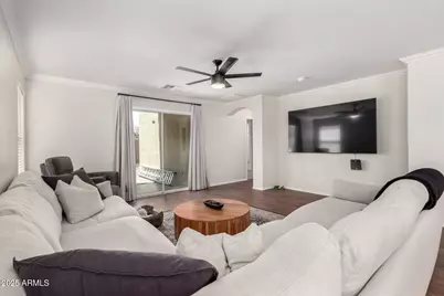 248 N 152nd Drive, Goodyear, AZ 85338 - Photo 8