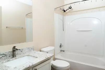 7775 N 58th Drive, Glendale, AZ 85301 - Photo 18