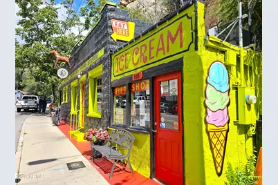 105 Tombstone Canyon, Bisbee, AZ 85603 - Photo 6