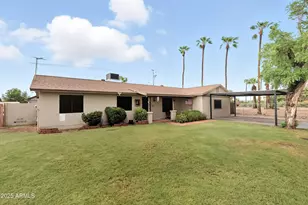 3930 W Desert Hills Dr, Phoenix, AZ 85029 - Photo 1