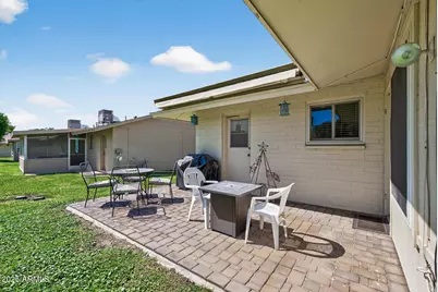 10502 W Roundelay Circle, Sun City, AZ 85351 - Photo 38