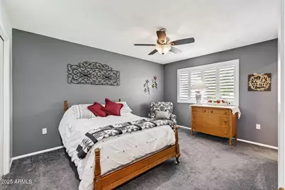 10502 W Roundelay Circle, Sun City, AZ 85351 - Photo 24