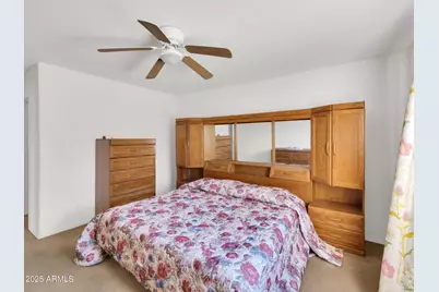 10911 W Meadowbrook Avenue, Phoenix, AZ 85037 - Photo 22