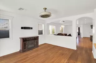 10911 W Meadowbrook Ave, Phoenix, AZ 85037 - Photo 14