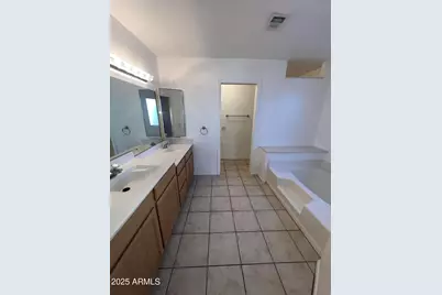 5201 N 85th Avenue, Glendale, AZ 85305 - Photo 22