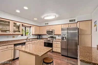 6646 E Dodge Street, Mesa, AZ 85205 - Photo 8