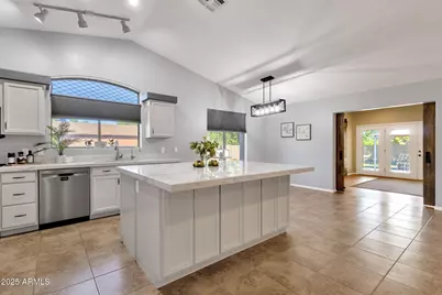 18132 E Bellerive Drive, Queen Creek, AZ 85142 - Photo 2