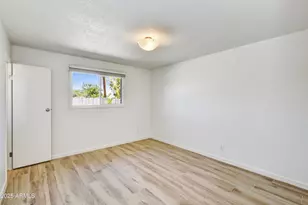 1986 E Palmcroft Dr, Tempe, AZ 85282 - Photo 16