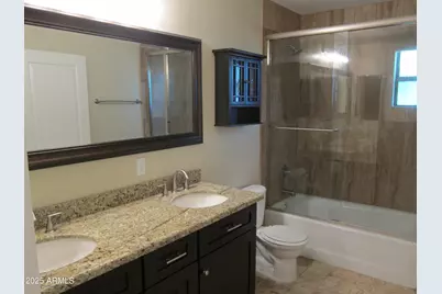 3807 E Devonshire Avenue, Phoenix, AZ 85018 - Photo 22