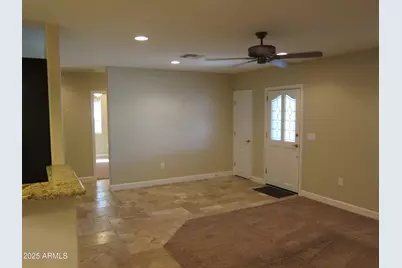 3807 E Devonshire Avenue, Phoenix, AZ 85018 - Photo 4