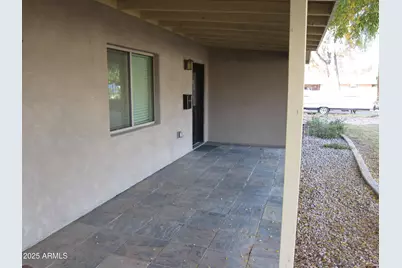 3807 E Devonshire Avenue, Phoenix, AZ 85018 - Photo 2