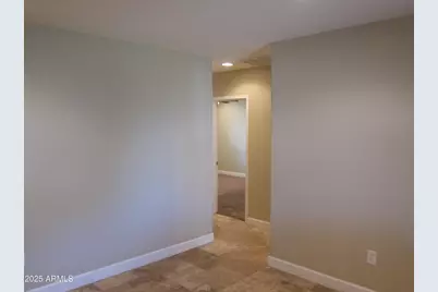 3807 E Devonshire Avenue, Phoenix, AZ 85018 - Photo 20