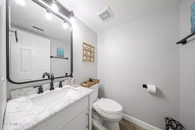 3902 E Rosemonte Drive, Phoenix, AZ 85050 - Photo 18