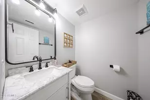 3902 E Rosemonte Dr, Phoenix, AZ 85050 - Photo 18