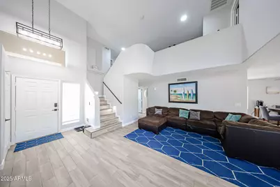 3902 E Rosemonte Drive, Phoenix, AZ 85050 - Photo 6