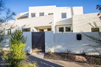 2257 N 16th Avenue, Phoenix, AZ 85007 - Photo 1