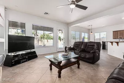 246 E Frances Lane, Gilbert, AZ 85295 - Photo 8