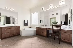 246 E Frances Ln, Gilbert, AZ 85295 - Photo 12